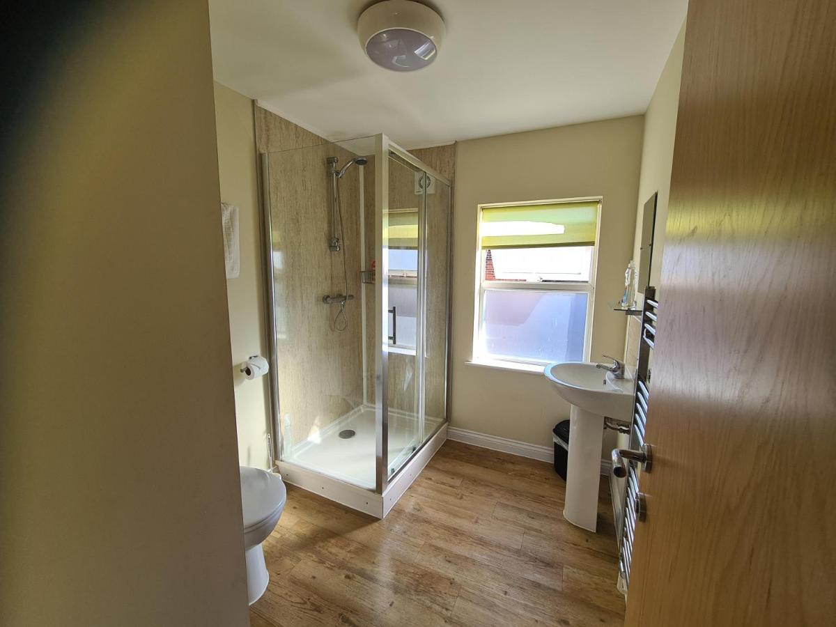 Yarmouth Apartments, Street Permit Parking, Close To Everything, Beach, Pier, Free Wifi Great Yarmouth Eksteriør bilde
