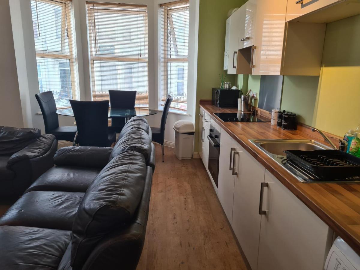 Yarmouth Apartments, Street Permit Parking, Close To Everything, Beach, Pier, Free Wifi Great Yarmouth Eksteriør bilde