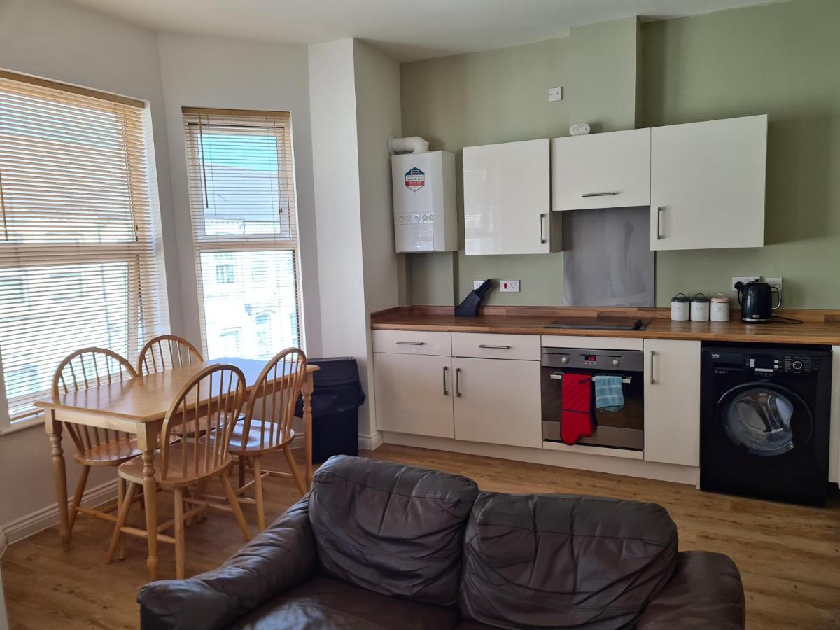 Yarmouth Apartments, Street Permit Parking, Close To Everything, Beach, Pier, Free Wifi Great Yarmouth Eksteriør bilde